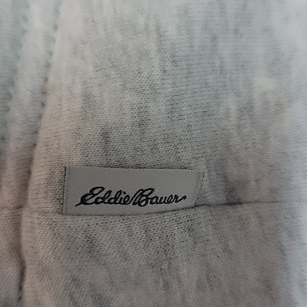 Eddie Bauer woman's button- less soft throw on jacket. Size small - Picture 4 of 9